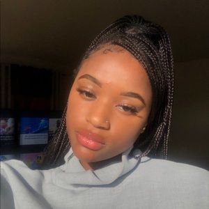 Meet your Posher, Luisa